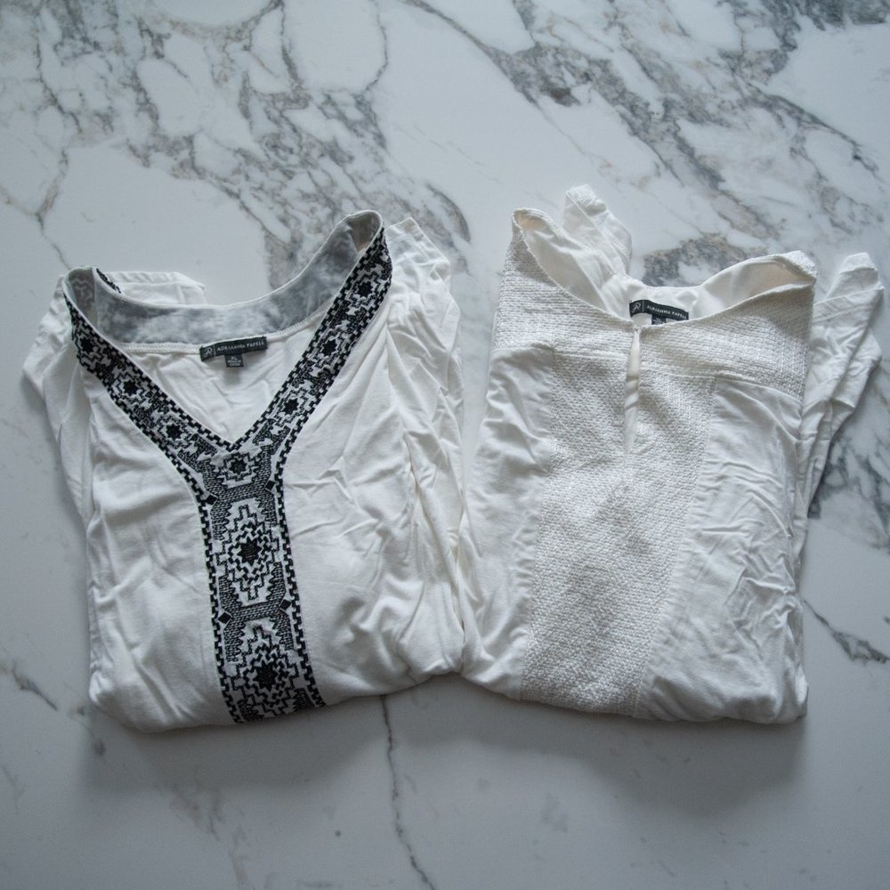 2 Adrianna Papell Ladies Viscose XL White Tunic Shirts 3/4 Sleeve